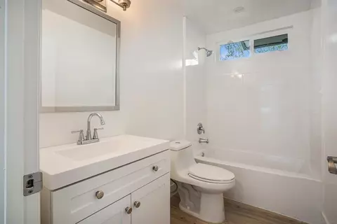 Bath - 1158 Eklund Ct, Vista, CA 92083 photo 1 of 2