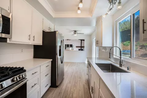 Kitchen - 1158 Eklund Ct, Vista, CA 92083 photo 1 of 2