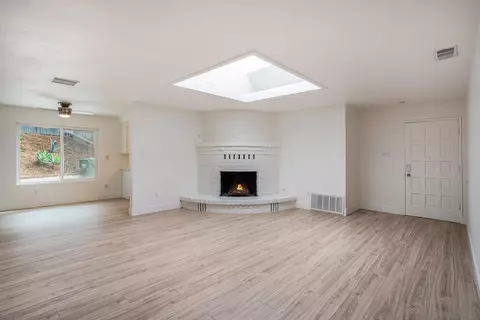 Living - 1158 Eklund Ct, Vista, CA 92083 photo 3 of 3