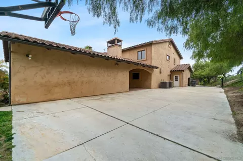 Exterior - 41335 Via Del Toronjo, Temecula, CA 92592 photo 14 of 14