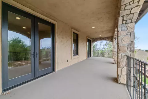 Exterior - 41335 Via Del Toronjo, Temecula, CA 92592 photo 6 of 14