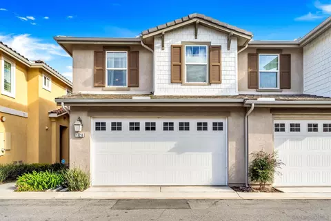 13216 N Peak Vista Dr, Lakeside, CA 92040