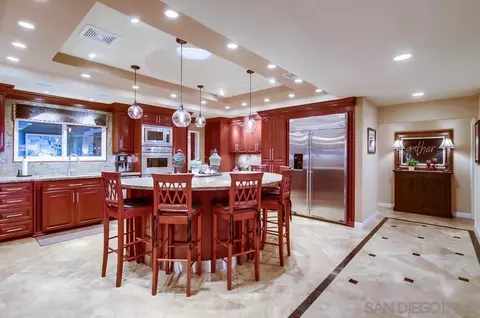 Kitchen - 16411 Bronco Ln, Poway, CA 92064 photo 4 of 7