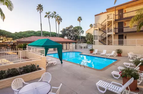 Exterior - 6455 La Jolla Blvd #203, La Jolla, CA 92037 photo 3 of 3