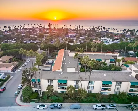 View/Area - 6455 La Jolla Blvd #203, La Jolla, CA 92037 photo 2 of 3