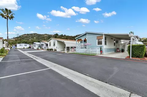 Exterior - 14087 Pomegranate Ave, Poway, CA 92064 photo 2 of 11