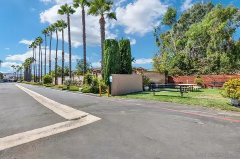 View/Area - 14087 Pomegranate Ave, Poway, CA 92064 photo 1 of 1