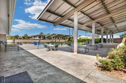 Exterior - 14087 Pomegranate Ave, Poway, CA 92064 photo 9 of 11