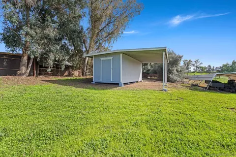 Exterior - 2040 San Diego Ave, Ramona, CA 92065 photo 9 of 11