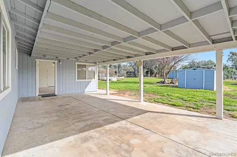 Exterior - 2040 San Diego Ave, Ramona, CA 92065 photo 6 of 11