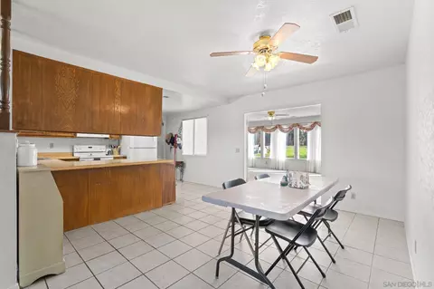Kitchen - 2040 San Diego Ave, Ramona, CA 92065 photo 1 of 4
