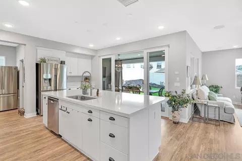 Kitchen - 9045 W Bluff Pl, Santee, CA 92071 photo 4 of 5