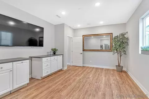 Bath - 9045 W Bluff Pl, Santee, CA 92071 photo 1 of 9