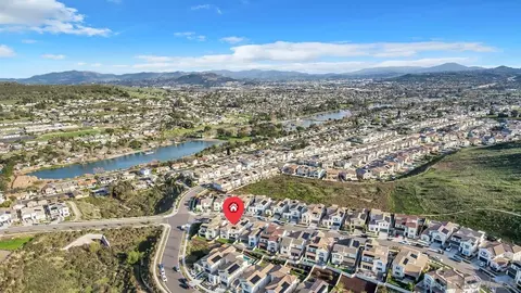 View/Area - 9045 W Bluff Pl, Santee, CA 92071 photo 8 of 10