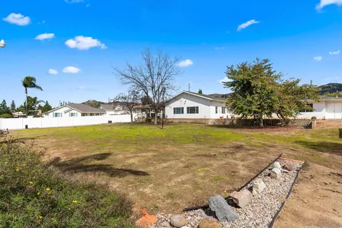 Exterior - 2187 Greenfield Dr, El Cajon, CA 92019 photo 6 of 10