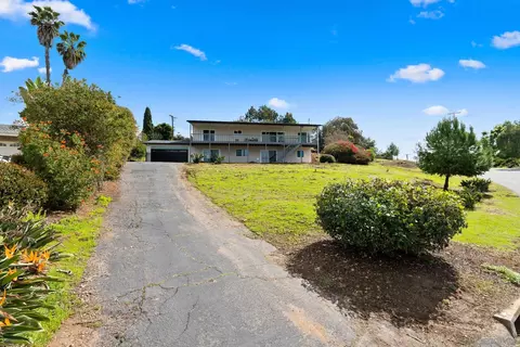 Other - 3059 Oriente Dr, Vista, CA 92084 photo 3 of 6