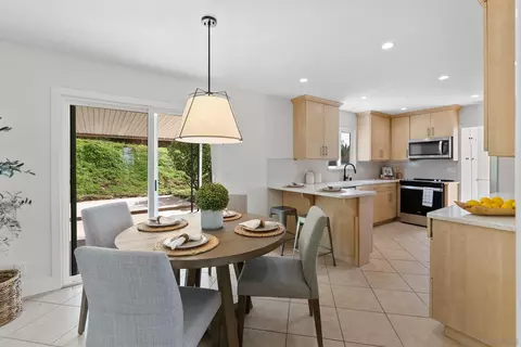Dining - 3059 Oriente Dr, Vista, CA 92084 photo 2 of 2