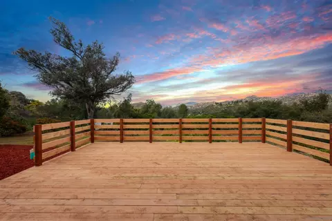 Exterior - 224 Scottford Dr, El Cajon, CA 92021 photo 4 of 9