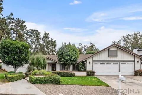 14047 Dogwood Rd, Poway, CA 92064