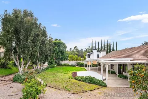 Exterior - 14047 Dogwood Rd, Poway, CA 92064 photo 5 of 7