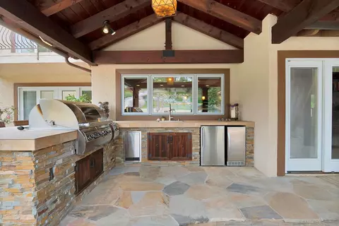 Entry Way - 992 Calle Santa Cruz, Encinitas, CA 92024 photo 1 of 3