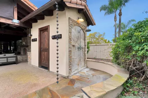 Other - 992 Calle Santa Cruz, Encinitas, CA 92024 photo 2 of 9
