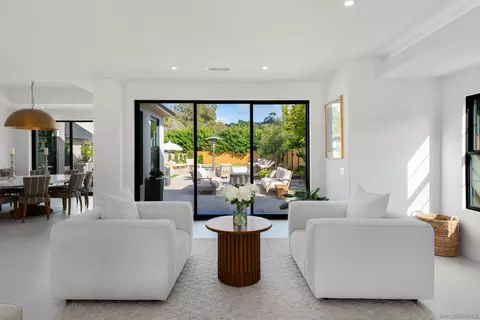 Living - 6665 Via Estrada, La Jolla, CA 92037 photo 4 of 4