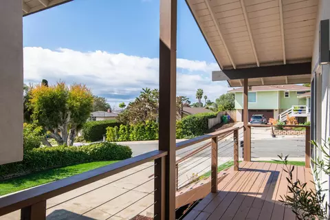 Exterior - 2010 Estero St, Oceanside, CA 92054 photo 4 of 11
