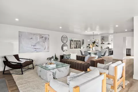 Living - 2010 Estero St, Oceanside, CA 92054 photo 2 of 4