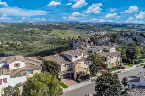View/Area - 4040 Peninsula Dr, Carlsbad, CA 92010 photo 4 of 5