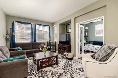 Living - 4040 Peninsula Dr, Carlsbad, CA 92010 photo 2 of 4