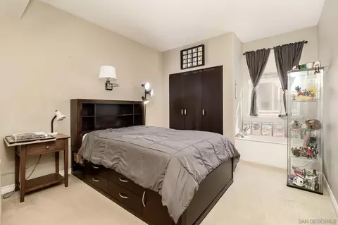 Bedroom - 4040 Peninsula Dr, Carlsbad, CA 92010 photo 5 of 6