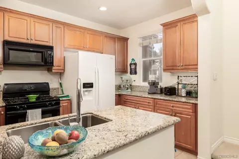 Kitchen - 4040 Peninsula Dr, Carlsbad, CA 92010 photo 2 of 3