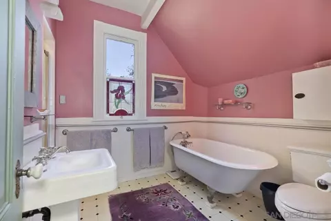 Bath - 1021 E Ave, Coronado, CA 92118 photo 1 of 1