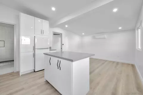 Kitchen - 1641 Greenfield Dr, El Cajon, CA 92021 photo 4 of 8