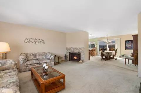 Living - 13009 Tuscarora Dr, Poway, CA 92064 photo 1 of 3