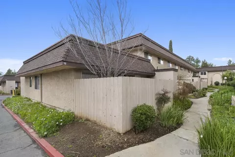 Exterior - 2121 E Grand Ave #R70, Escondido, CA 92027 photo 6 of 10