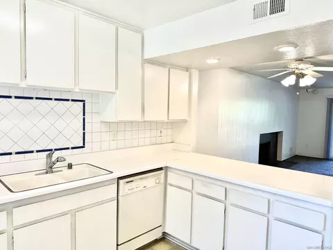Kitchen - 5700 Baltimore Dr #124, La Mesa, CA 91942 photo 2 of 3