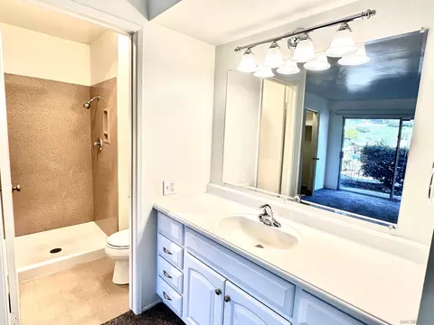 Bath - 5700 Baltimore Dr #124, La Mesa, CA 91942 photo 1 of 3
