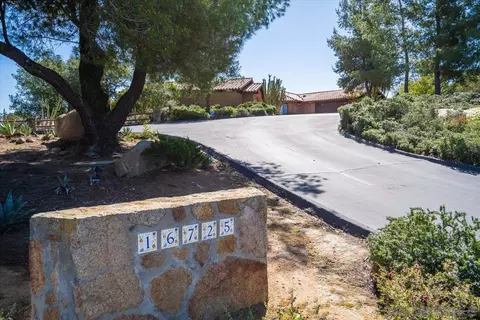16725 Paseo De Las Brisas, Ramona, CA 92065