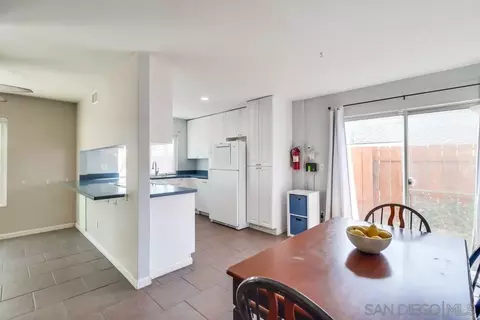 Kitchen - 3011 Villa Adolee, Spring Valley, CA 91978 photo 4 of 7