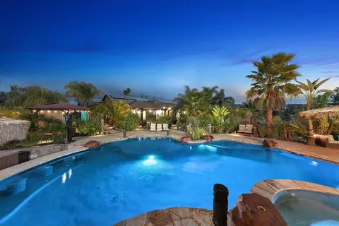 303 Woodmeadow Ln, Ramona, CA 92065