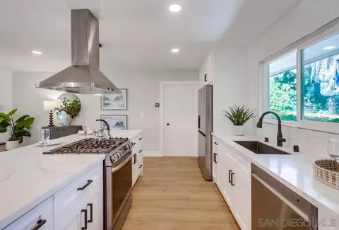 4635 Weston Rd, La Mesa, CA 91941 photo 17