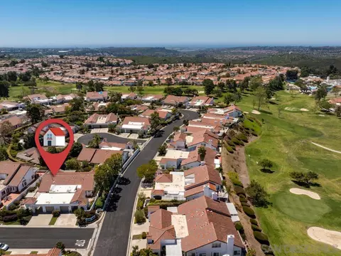 View/Area - 4909 Icaria Way, Oceanside, CA 92056 photo 2 of 9