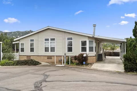 13300 Los Coches Rd E #13, El Cajon, CA 92021