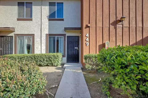 449 S Lincoln Ave, El Cajon, CA 92020
