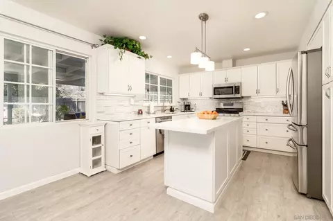 Kitchen - 9780 Highdale Rd, Santee, CA 92071 photo 1 of 2