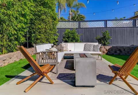 Exterior - 1514 Valencia St, Oceanside, CA 92054 photo 1 of 9