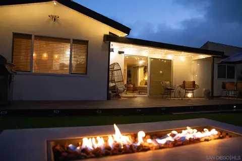 Exterior - 1514 Valencia St, Oceanside, CA 92054 photo 2 of 9