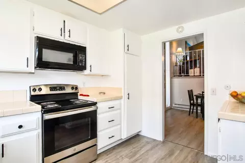 31908 Del Cielo Este #10A, Bonsall, CA 92003 photo 6